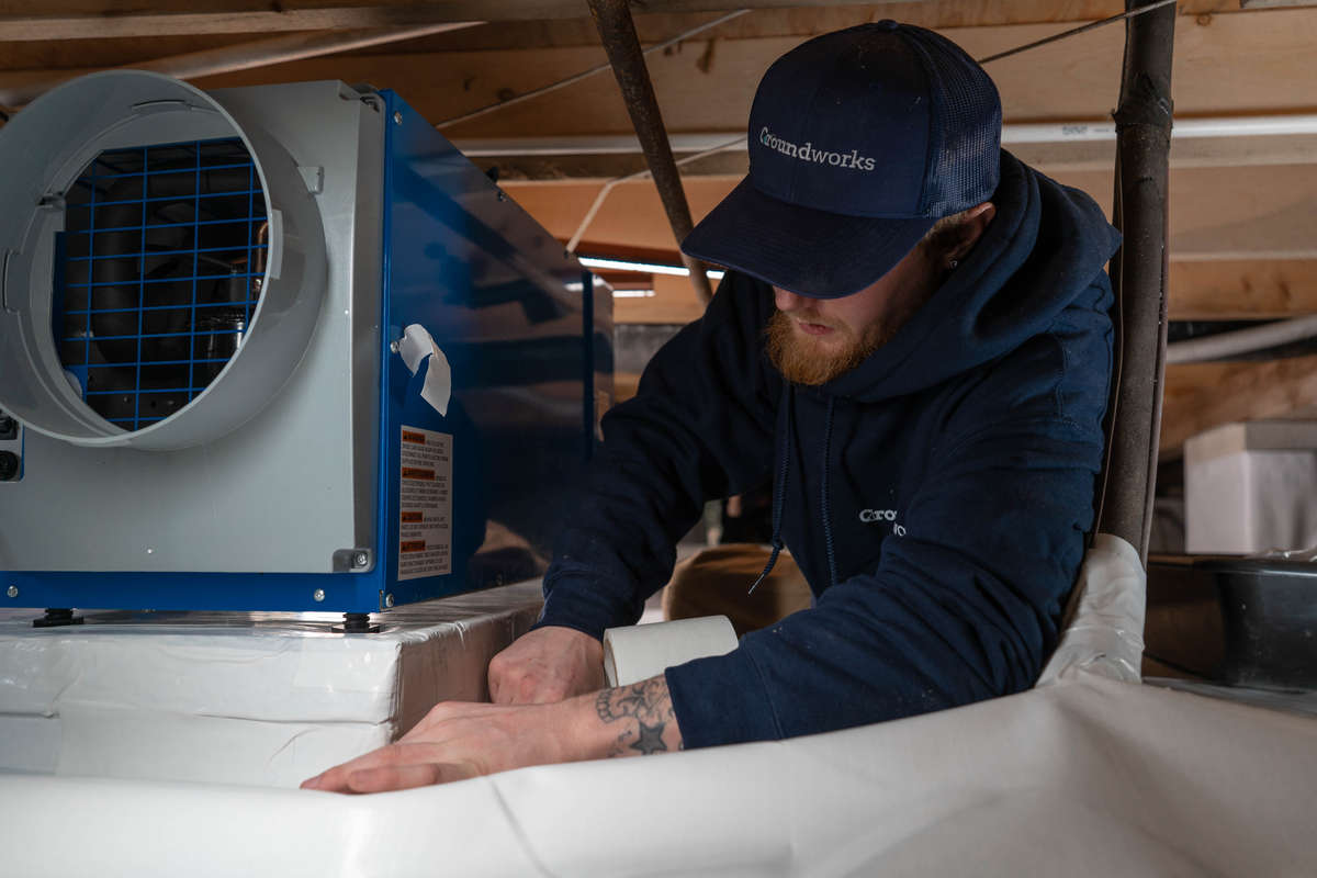 installing crawl space dehumidification and encapsulation