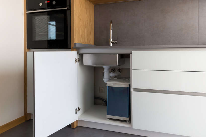 indoor kitchen trash can with lid under sink cabinet