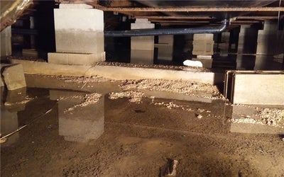 wet crawl space