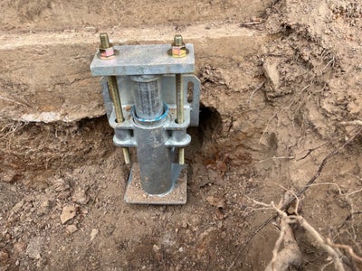 pier bracket