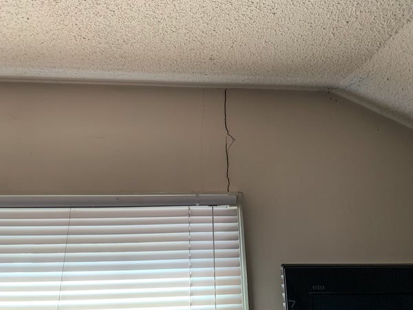 interior drywall crack