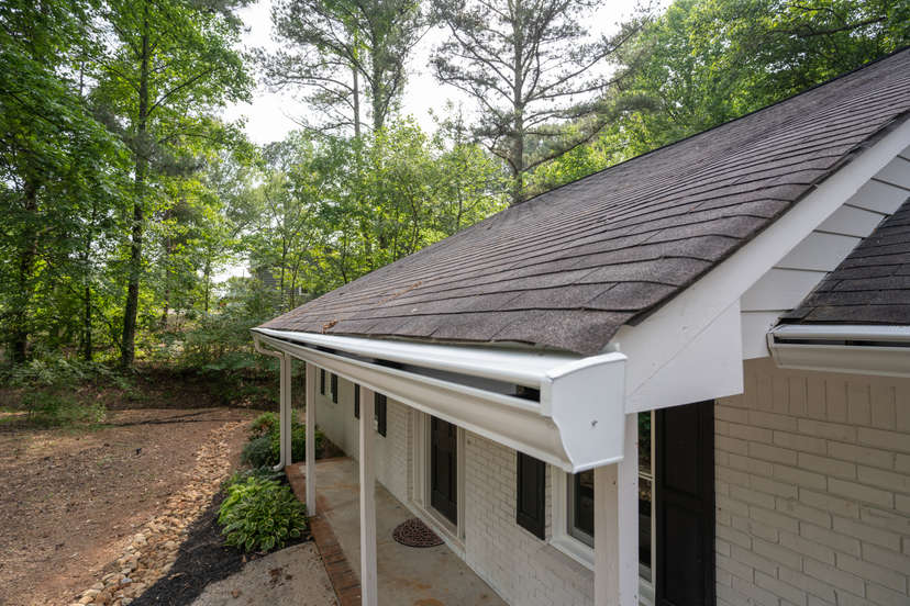 exterior gutters on house