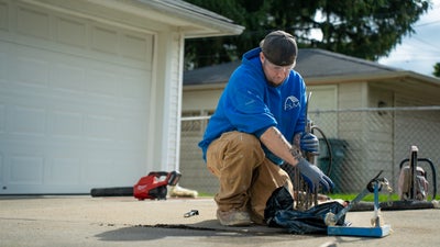 FSM employee installing lifting solutions