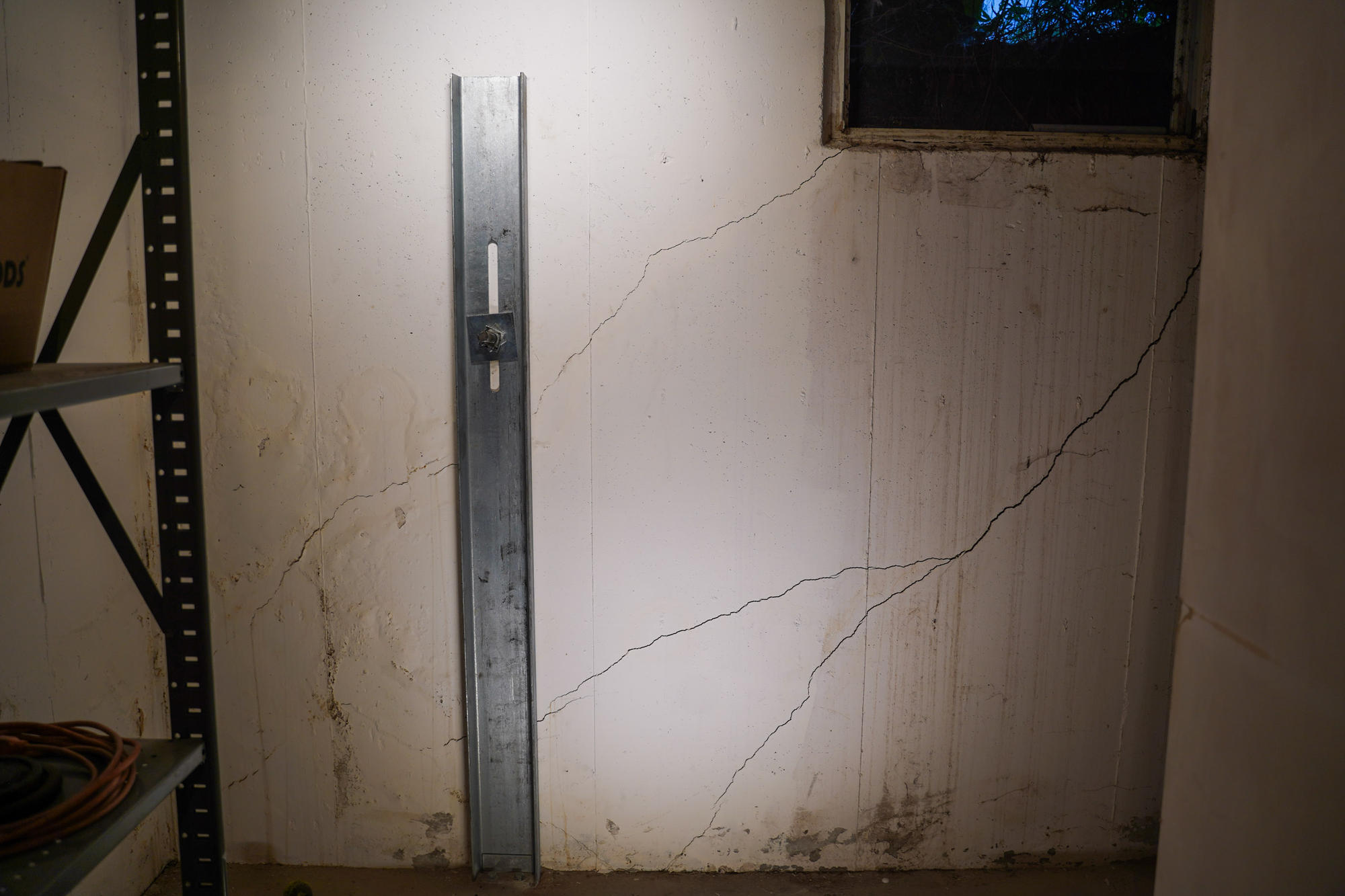 <p>Long-Term Wall Stabilization</p>
