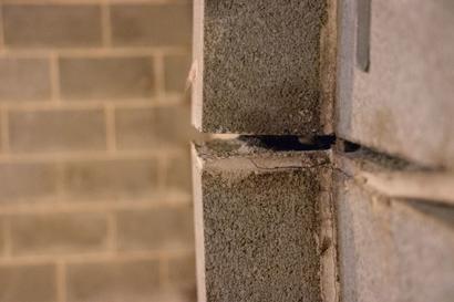 closeup of bowing wall gap