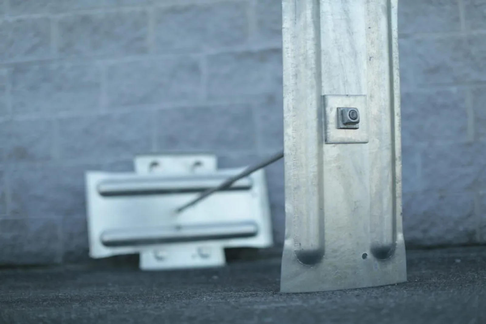 Wall anchor product shot