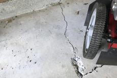 cracked interior concrete last with y shaped crack