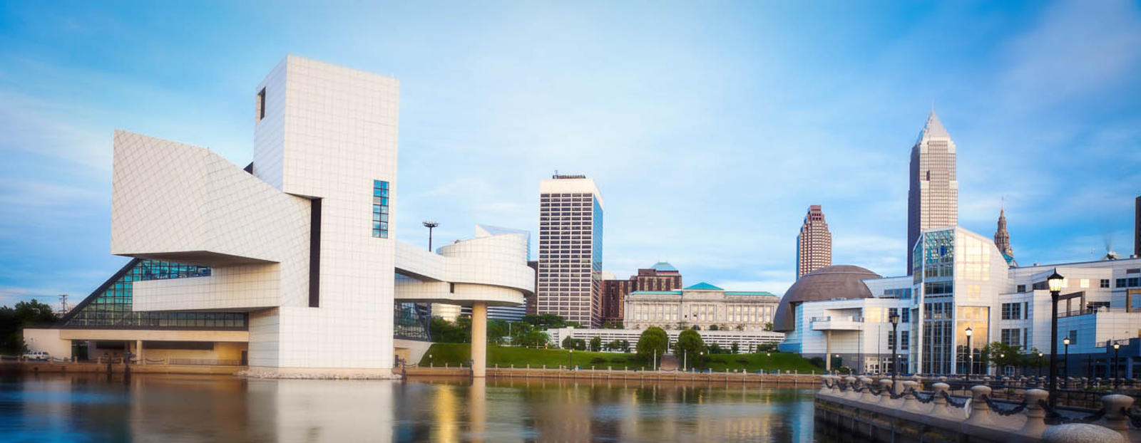 Modern building with Cleveland Ohio skyline