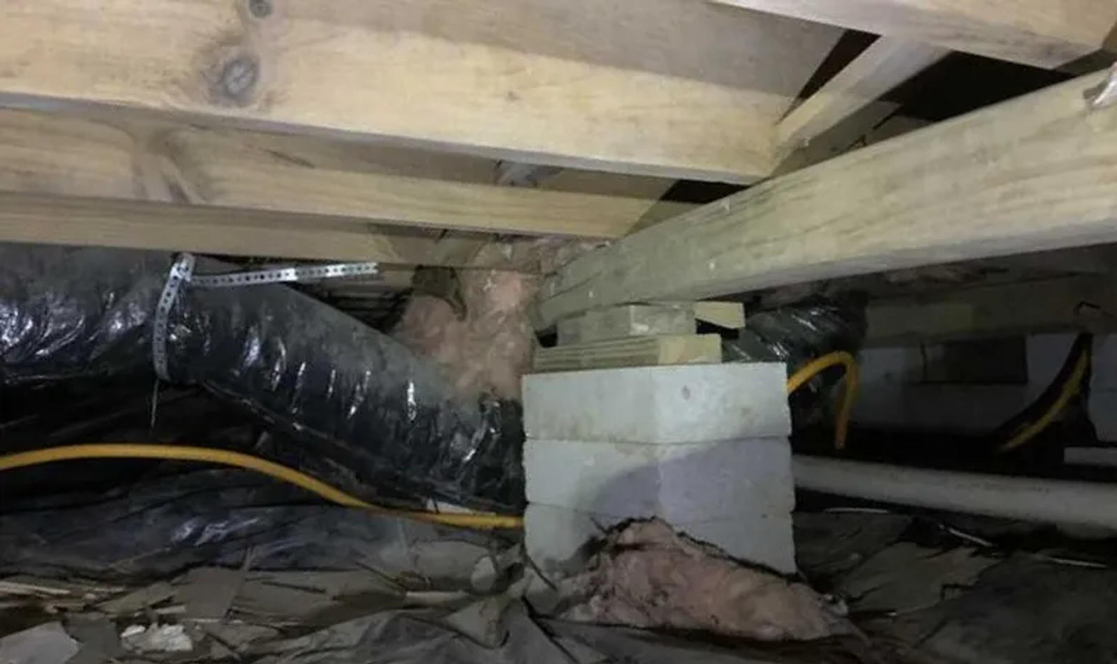 non-encapsulated crawl space