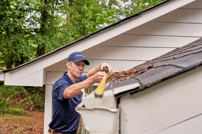 groundworks inspector evaluating gutters