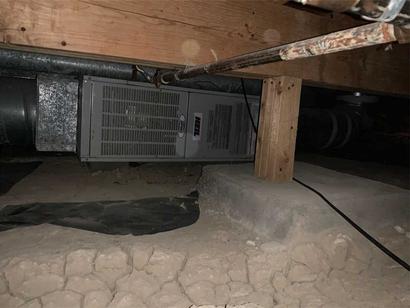 failing wooden crawl space supports