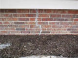 exterior foundation wall crack