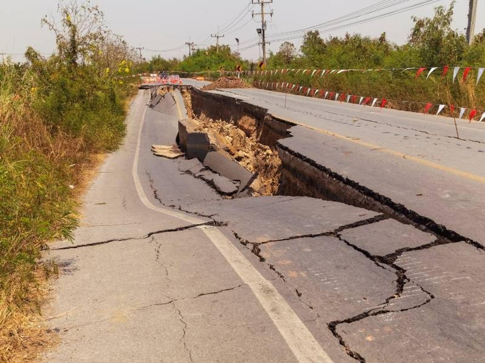 image of damaged roadway after earthquake