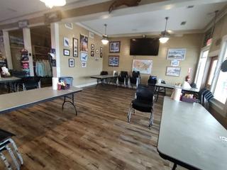 image of restaurant after floor replacement and crawlspace encapsulation