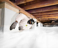 crawl space encapsulation installation