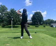 An AFS Louisville employee participates in the Ronald McDonald House Louisville’s Annual Golf Scramble