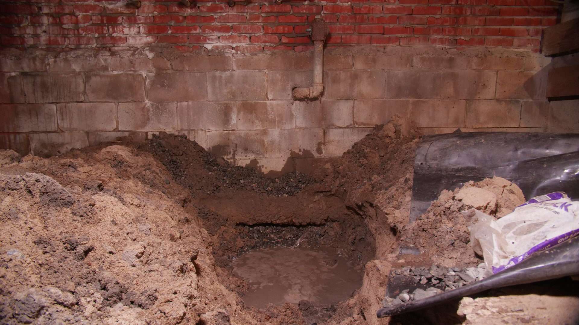 standing water in crawl space wide