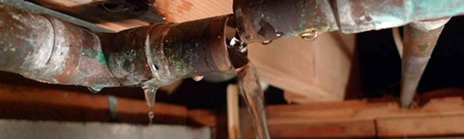plumbing leaks in crawl space