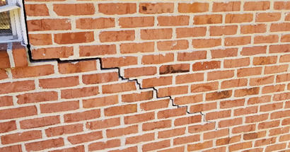 brick foundation crack