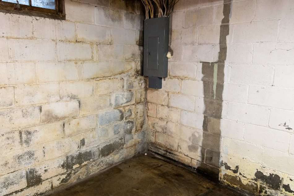 foundation water damage