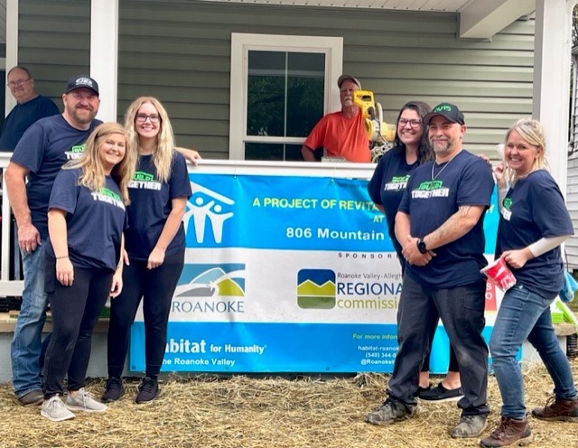 JES Foundation Repair and Habitat for Humanity volunteers.