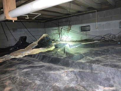 crawl space before encapsulation