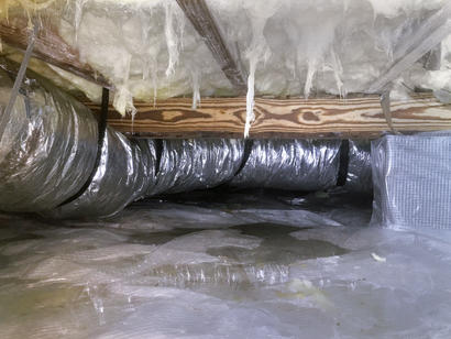 condensation in crawl space