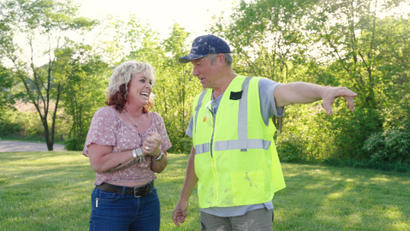 Mike Rowe surprises customer