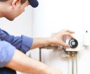 specialist checking gas leak