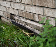 cracked brick foundation