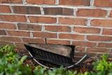 open crawl space vent
