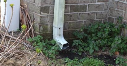 Gutter downspout