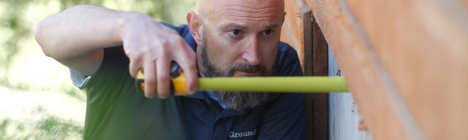 CFI measuring crawl space door
